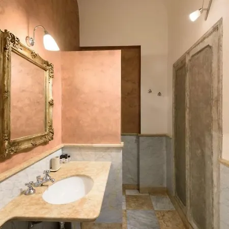 Appartement Secret Suite: A Dream Came True In *